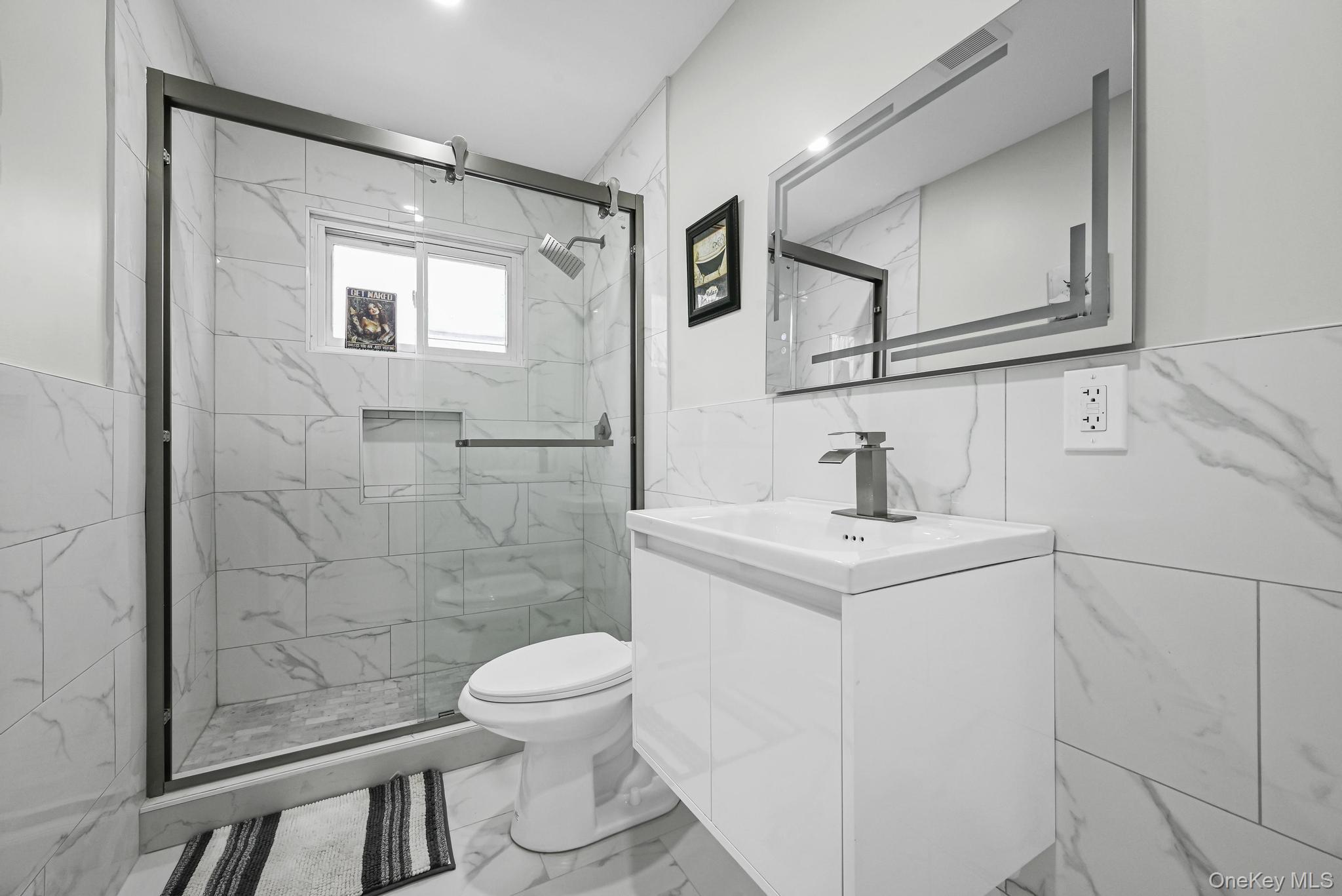 #15 photo, 186 Westwood Drive, Brentwood , NY 11717