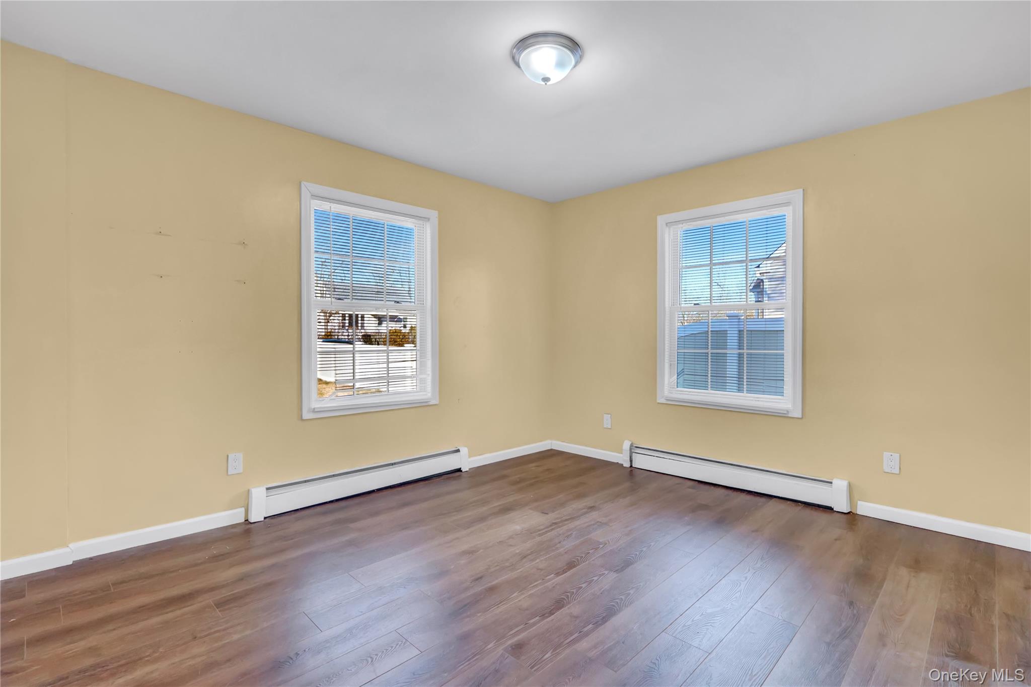 #15 photo, 13 Dietz Street, 東長島 Central Islip , NY 11722