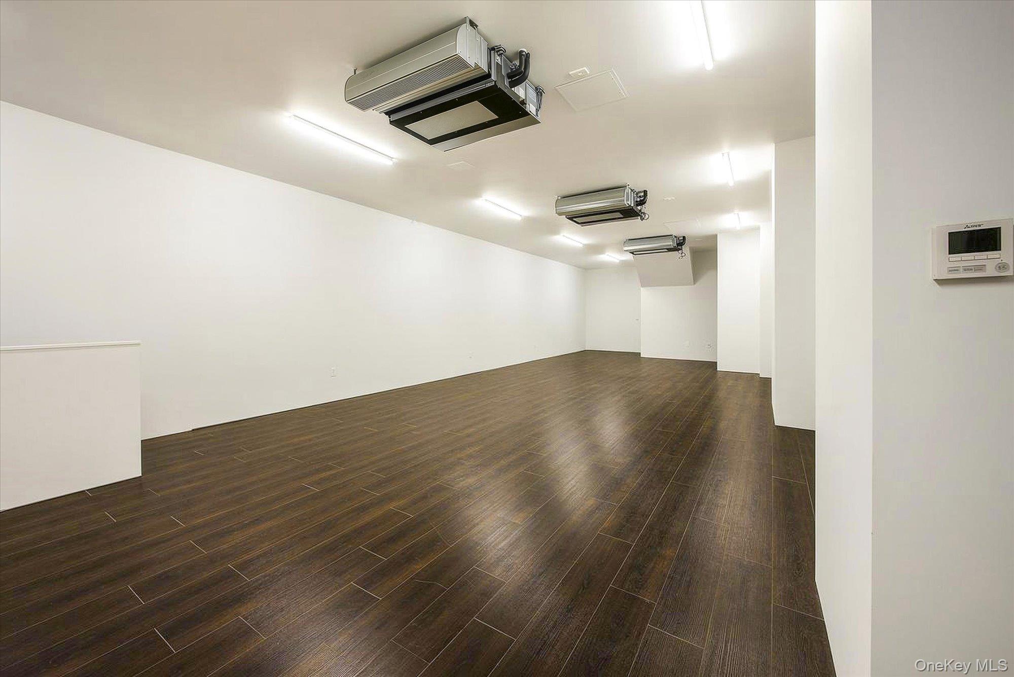 #10 photo, First Avenue 1779, New York (Manhattan) , NY 10128