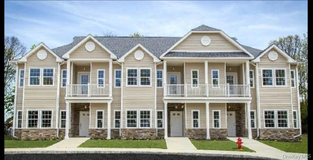 #1 photo, 3025 Sunrise Highway, Islip Terrace , NY 11752