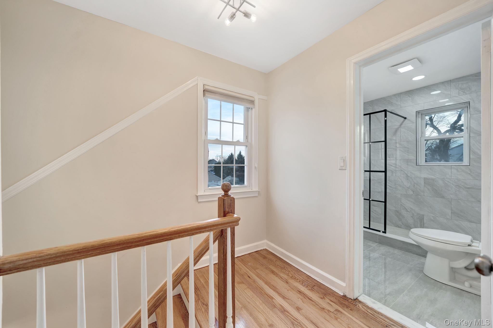 #10 photo, 6 Elliott Place, Freeport , NY 11520