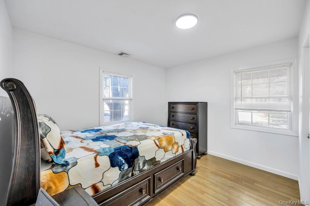 #11 photo, 22 Bruce Lane, 롱 아일랜드 Farmingdale , NY 11735