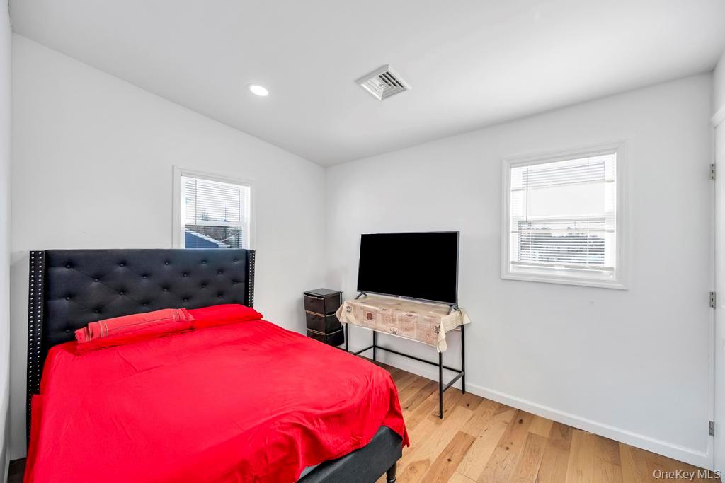 #16 photo, 22 Bruce Lane, 롱 아일랜드 Farmingdale , NY 11735