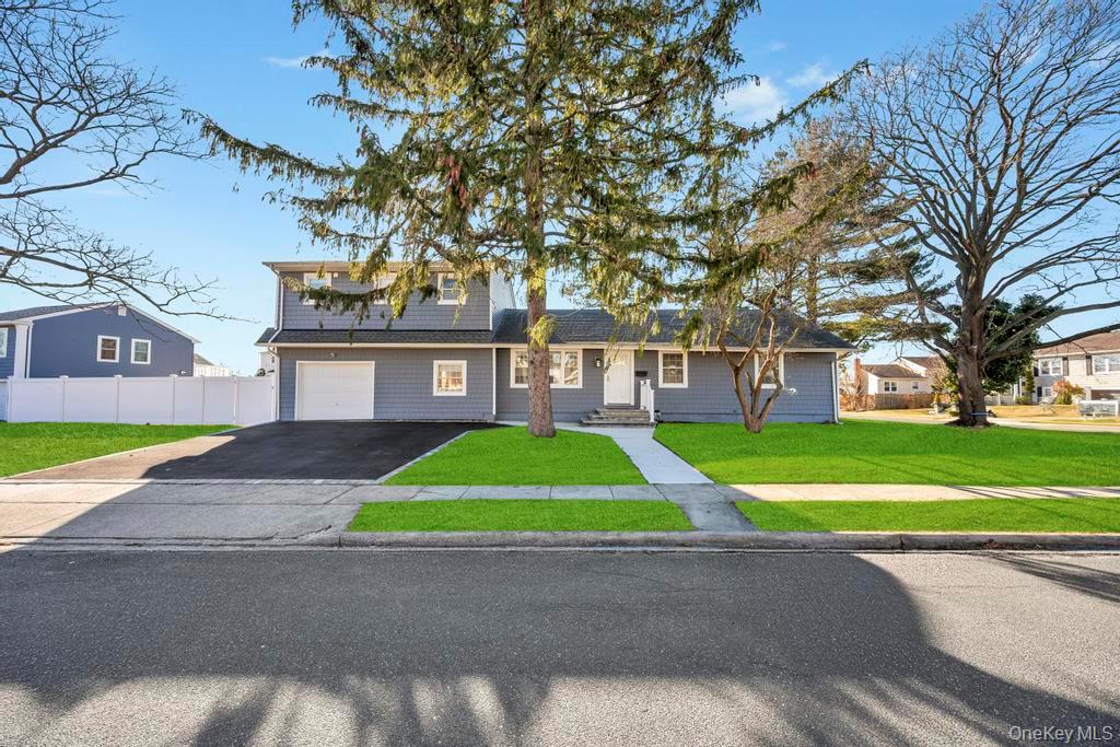 #19 photo, 22 Bruce Lane, 롱 아일랜드 Farmingdale , NY 11735