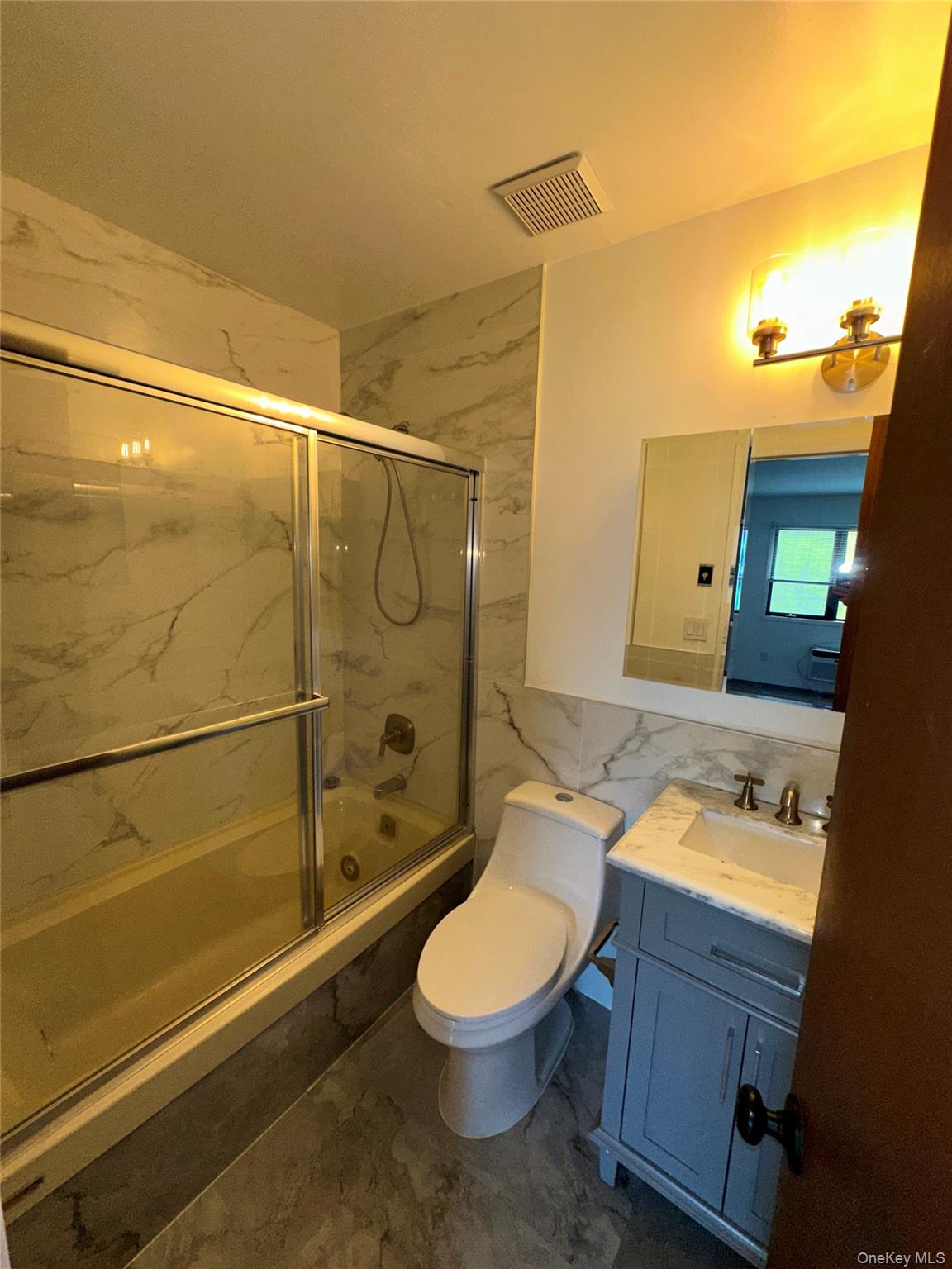 #3 photo, 83 Manorhaven Boulevard, Port Washington , NY 11050