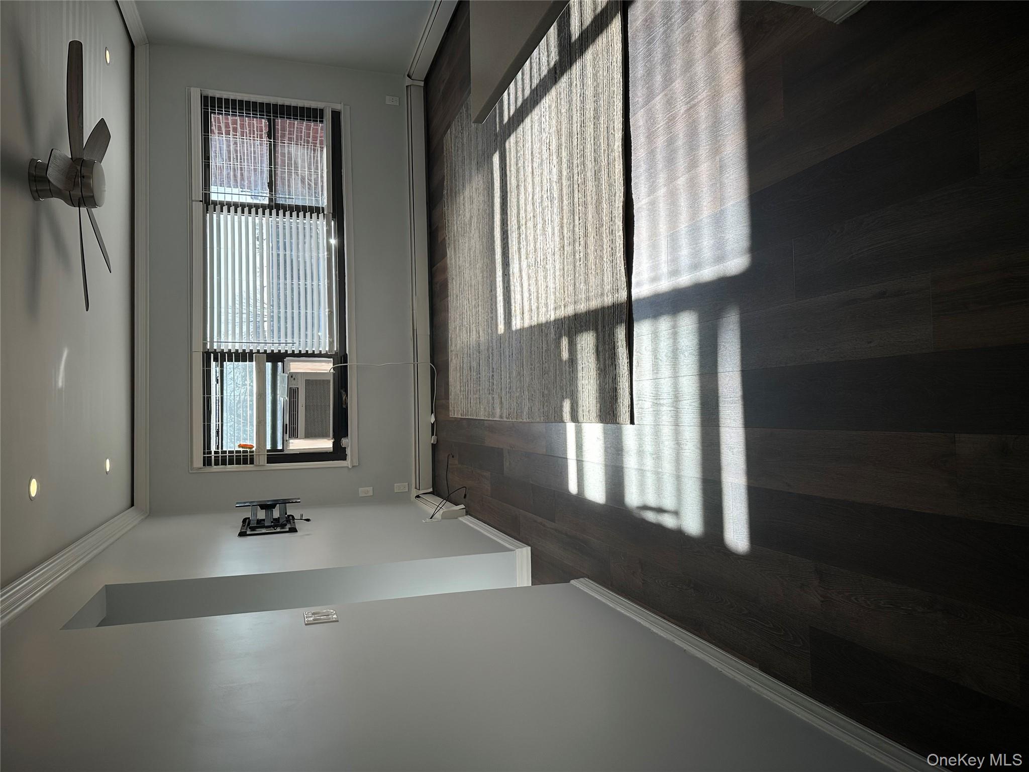 #14 photo, 55 Tulip Avenue, ناسو Floral Park , NY 11001