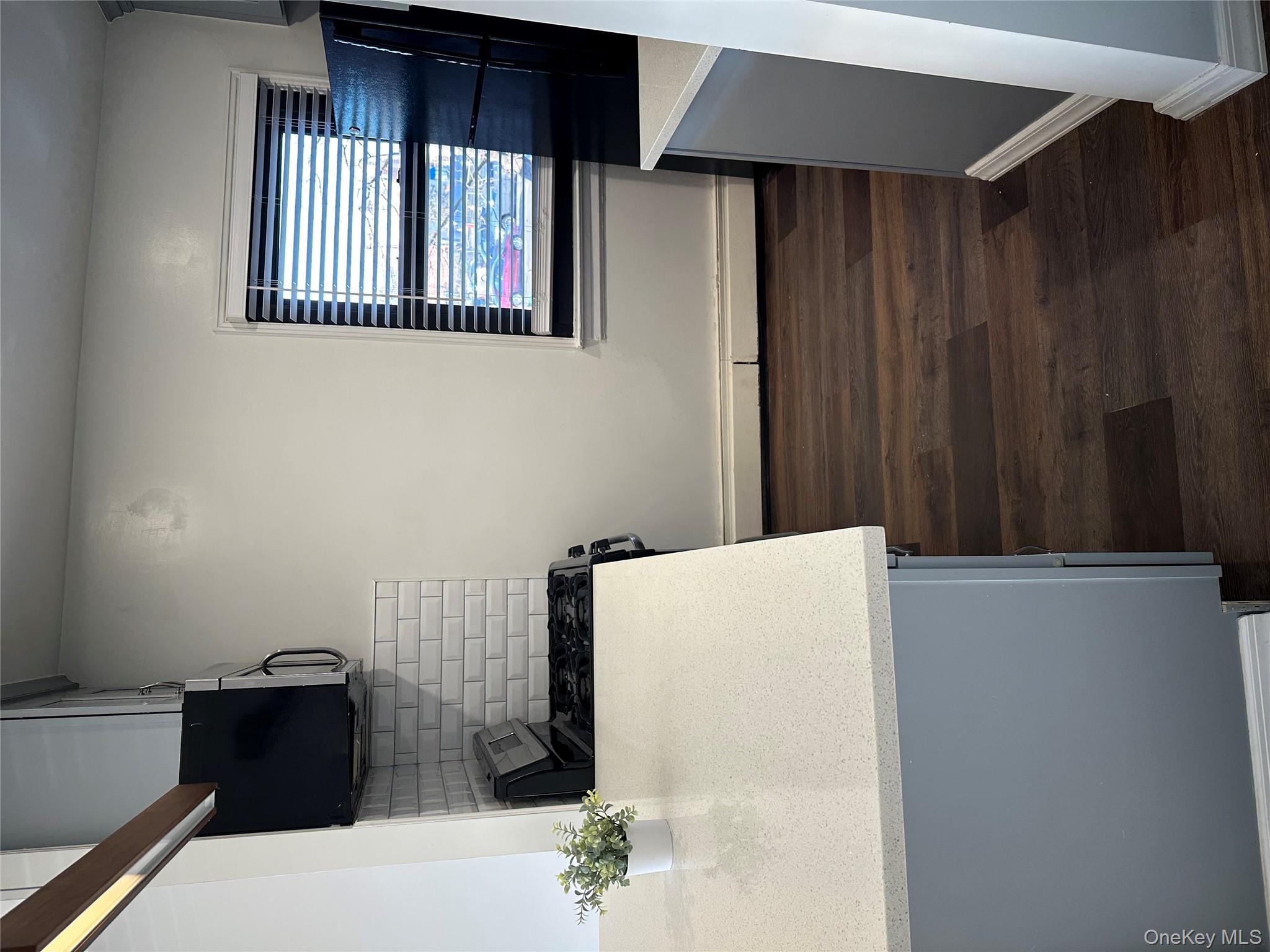 #17 photo, 55 Tulip Avenue, ناسو Floral Park , NY 11001