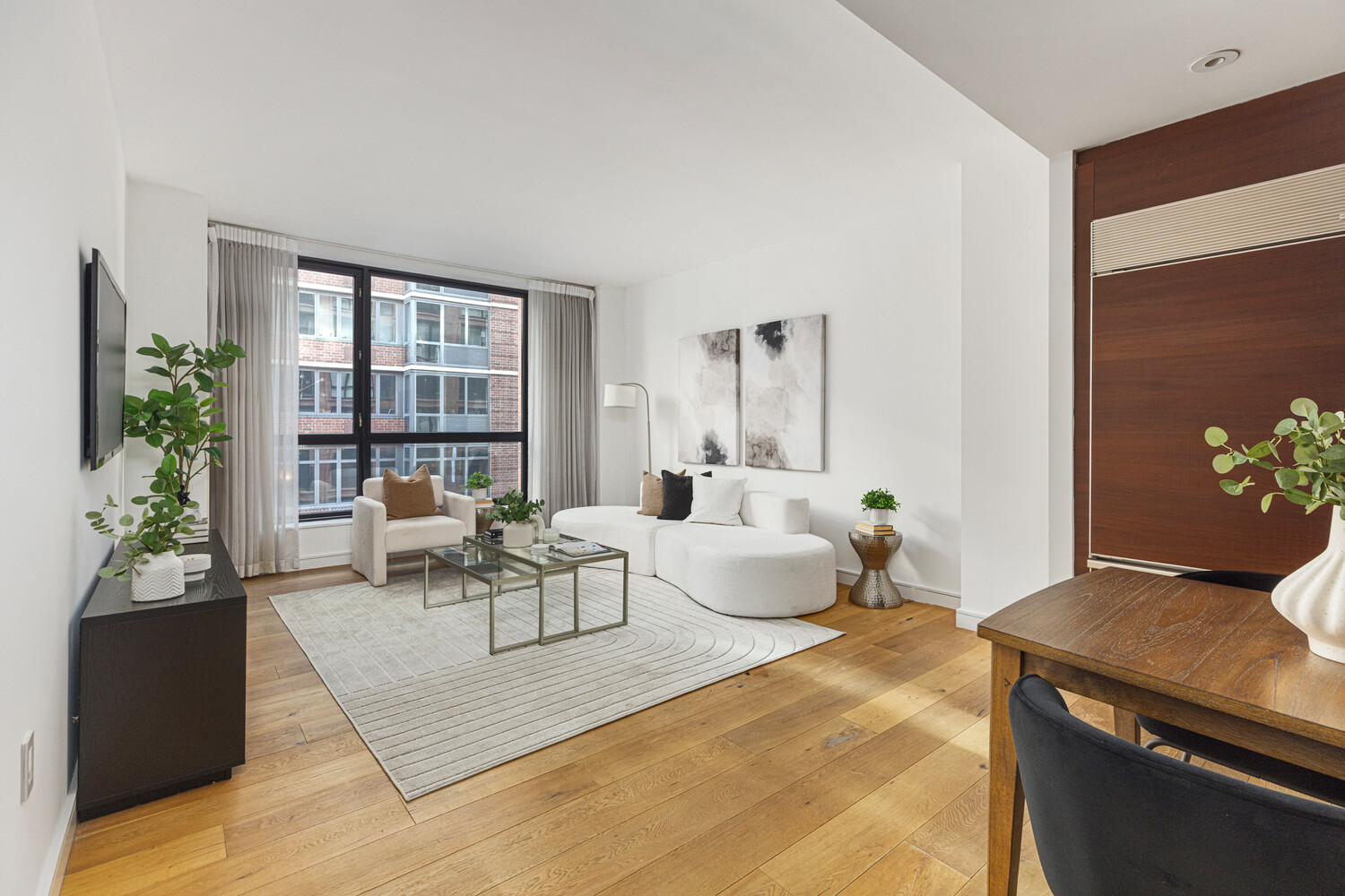 #3 photo, 540 W 28TH Street, Chelsea , NY 10001