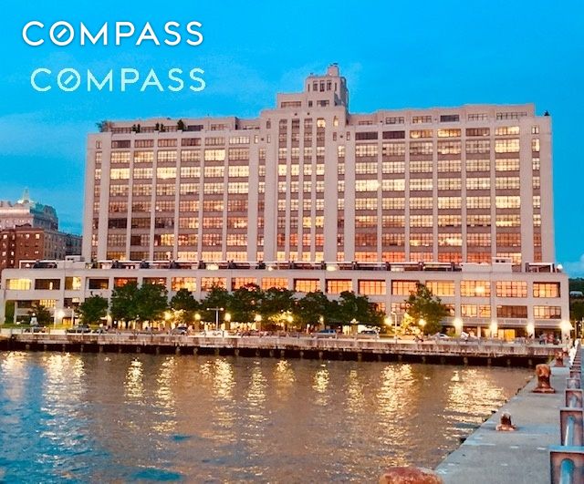 #11 photo, 360 Furman Street, הברונקס Brooklyn Heights , NY 11201