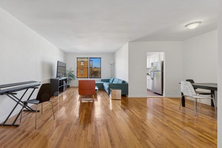 #4 photo, 3400 SNYDER Avenue, East Flatbush , NY 11203