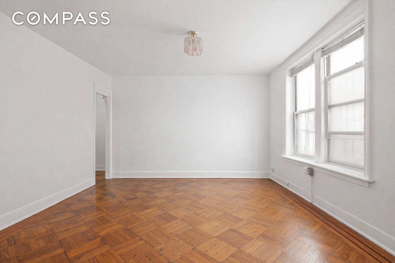 #15 photo, 742 44th Street, Бруклин ‖ Sunset Park , NY 11220