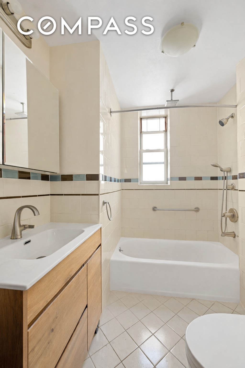 #9 photo, 742 44th Street, Бруклин ‖ Sunset Park , NY 11220