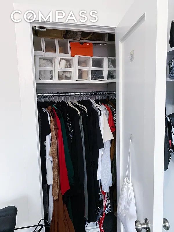 #12 photo, 384 Court Street, Бруклин ‖ Carroll Gardens , NY 11231