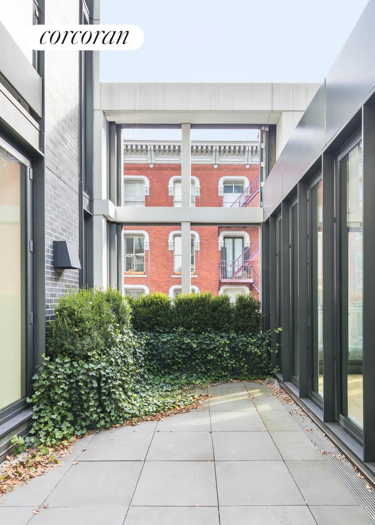 #15 photo, New York City, SoHo , NY 10013