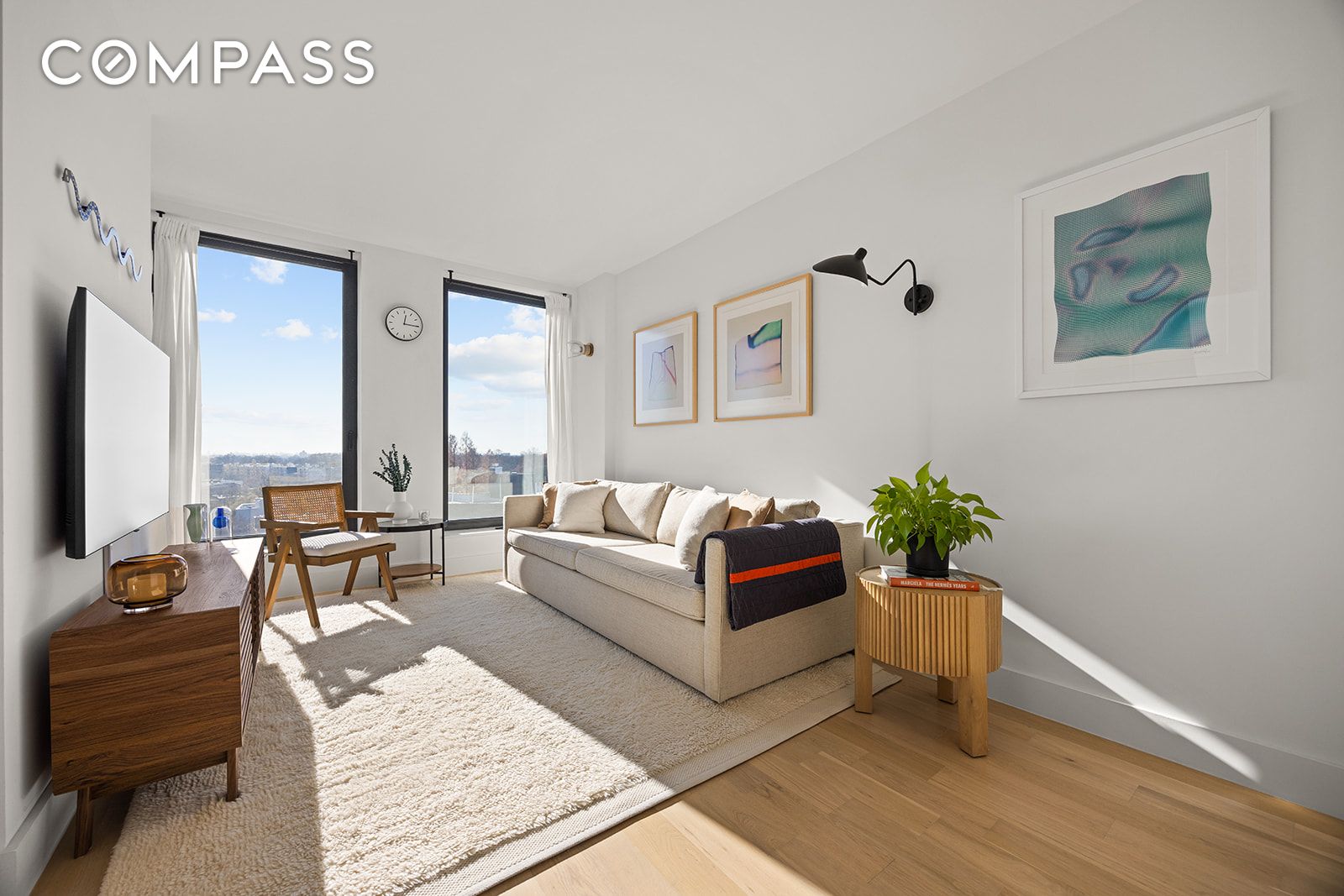 #1 photo, 111 Montgomery Street, ब्रुकलीन Crown Heights , NY 11225