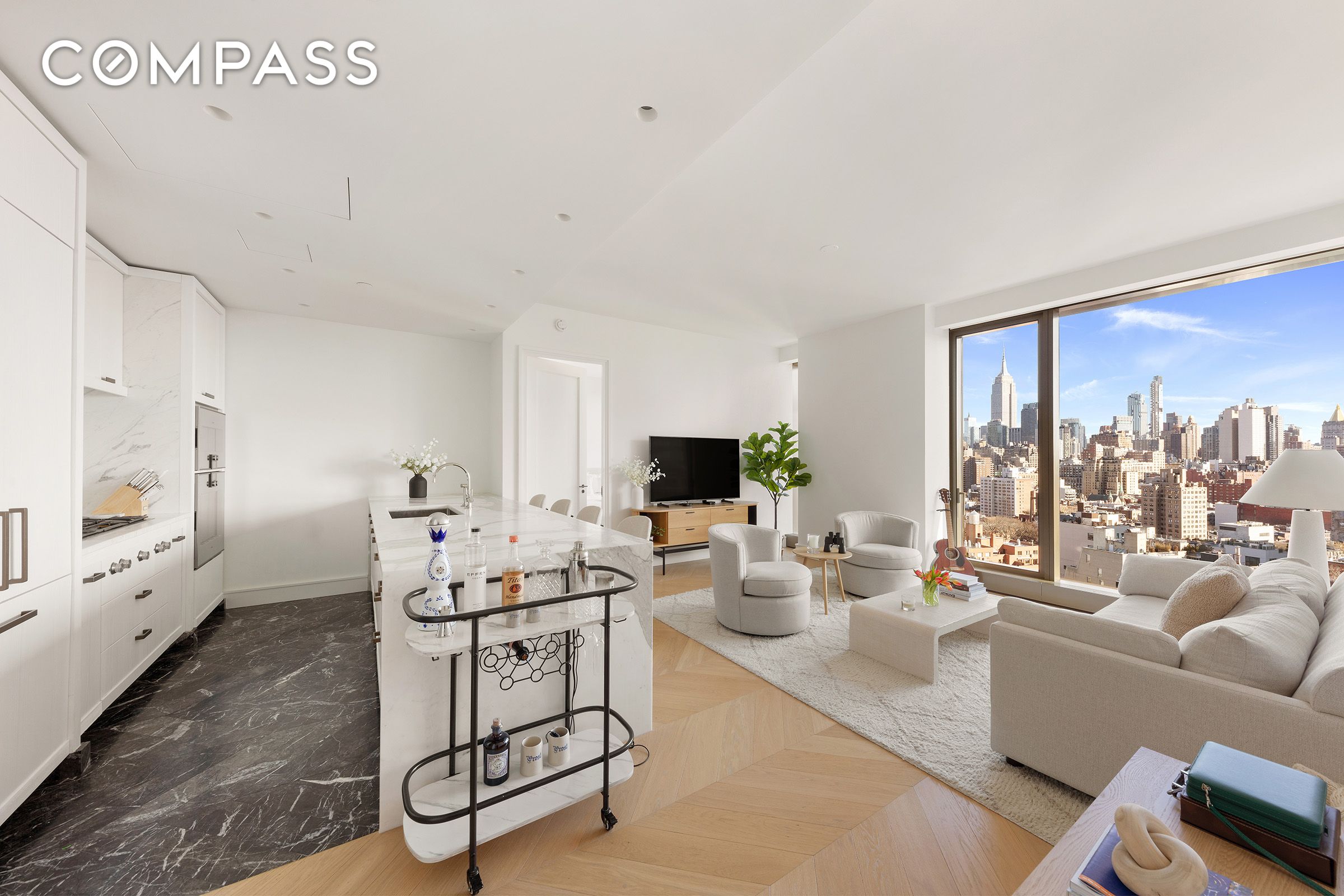 #1 photo, 500 W 18th Street, Chelsea , NY 10011