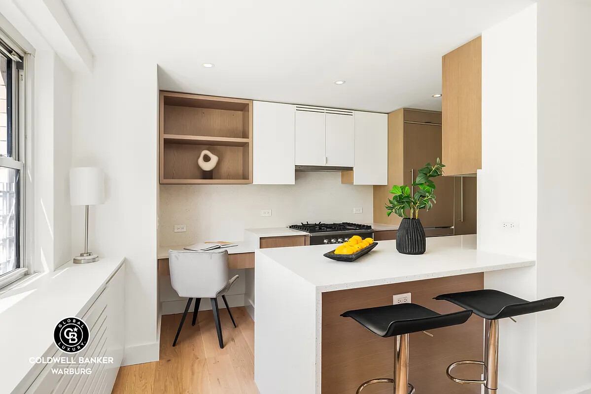 #5 photo, 100 W 93RD Street, Манхэттен ‖ Upper West Side , NY 10025