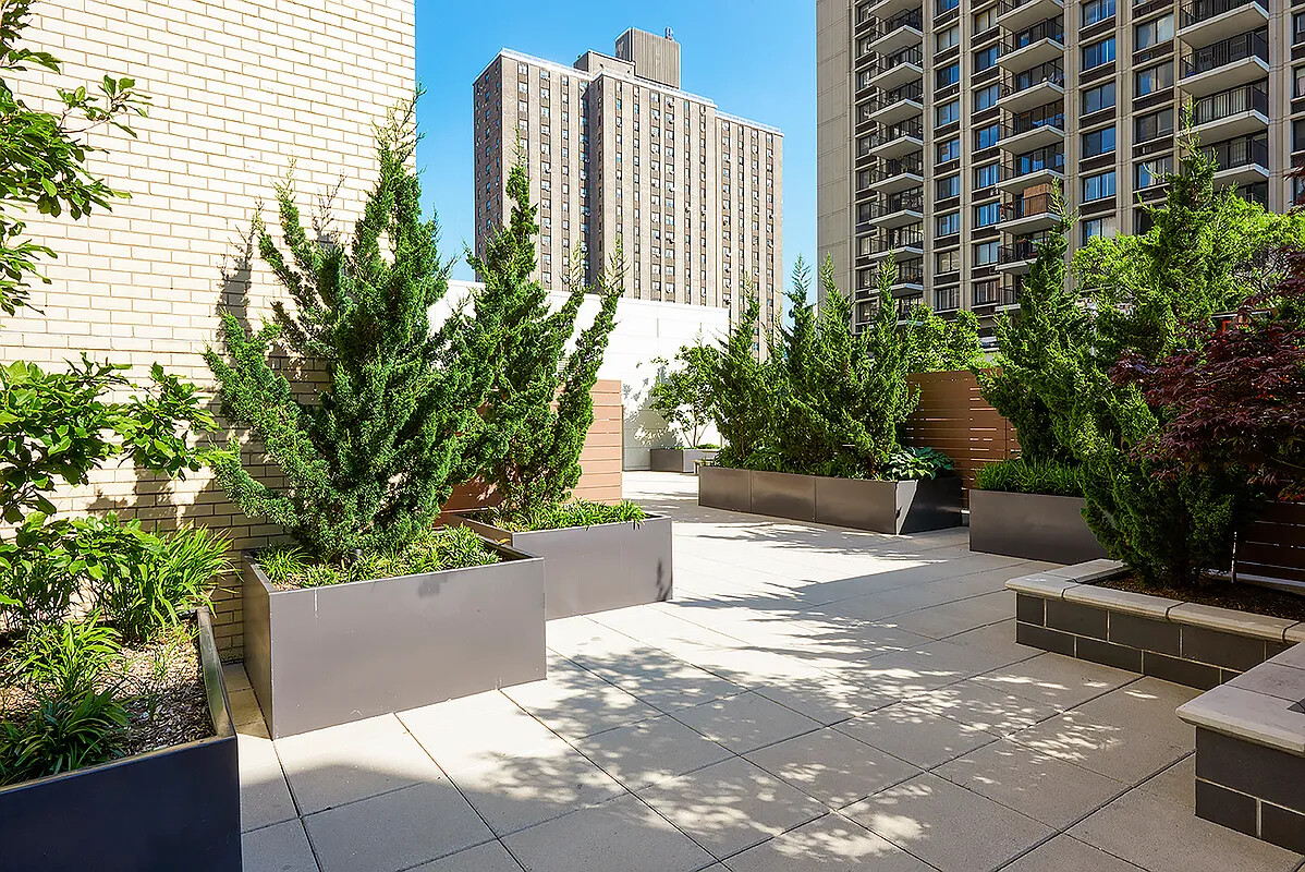 #9 photo, 100 W 93RD Street, Манхэттен ‖ Upper West Side , NY 10025