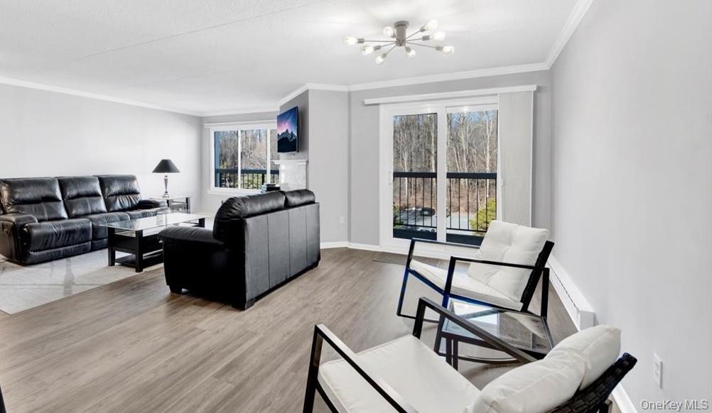 #13 photo, 400 High Point Drive, Hartsdale , NY 10530