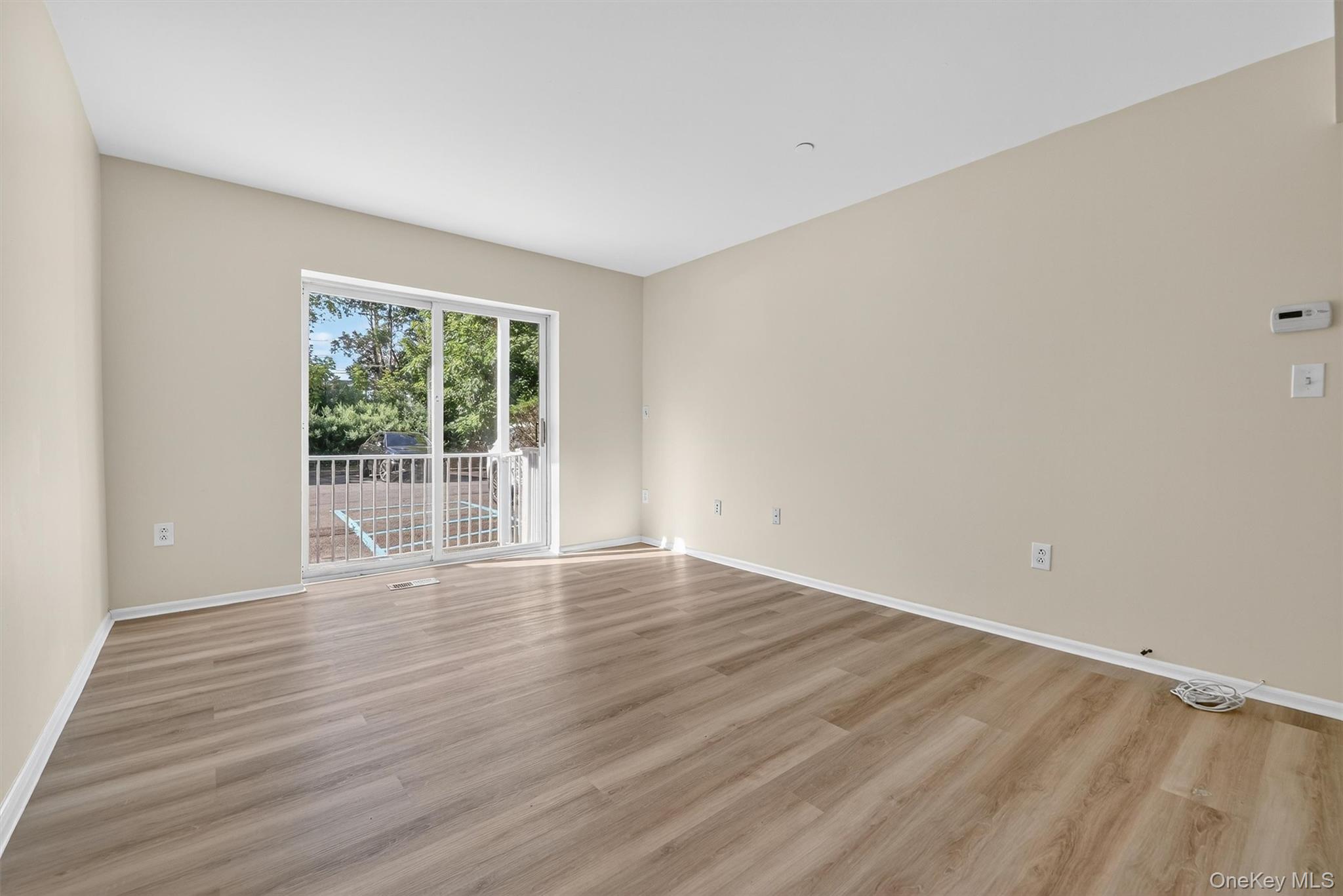 #11 photo, 10-12 Chestnut Street, Suffern , NY 10901