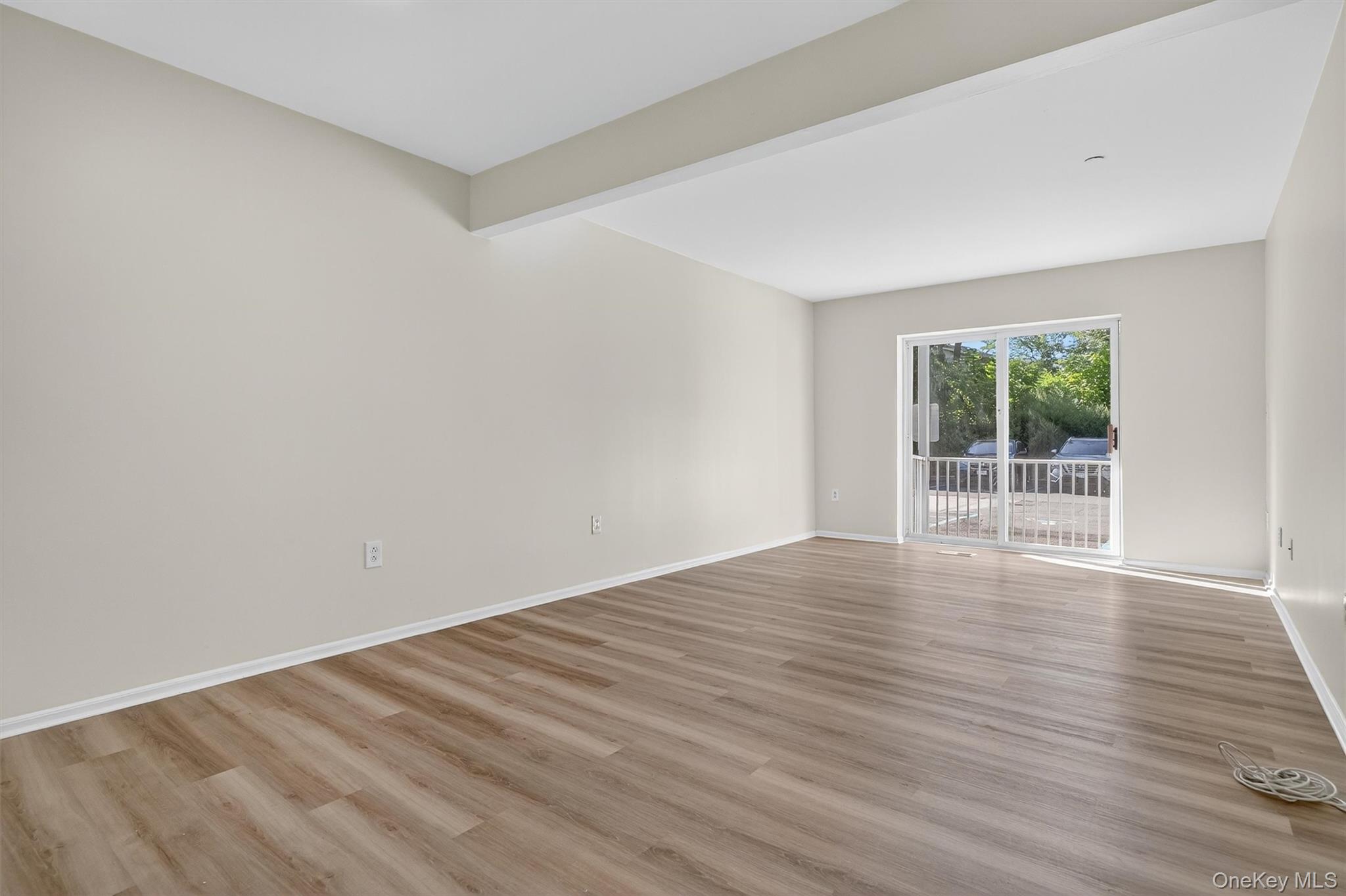 #7 photo, 10-12 Chestnut Street, Suffern , NY 10901