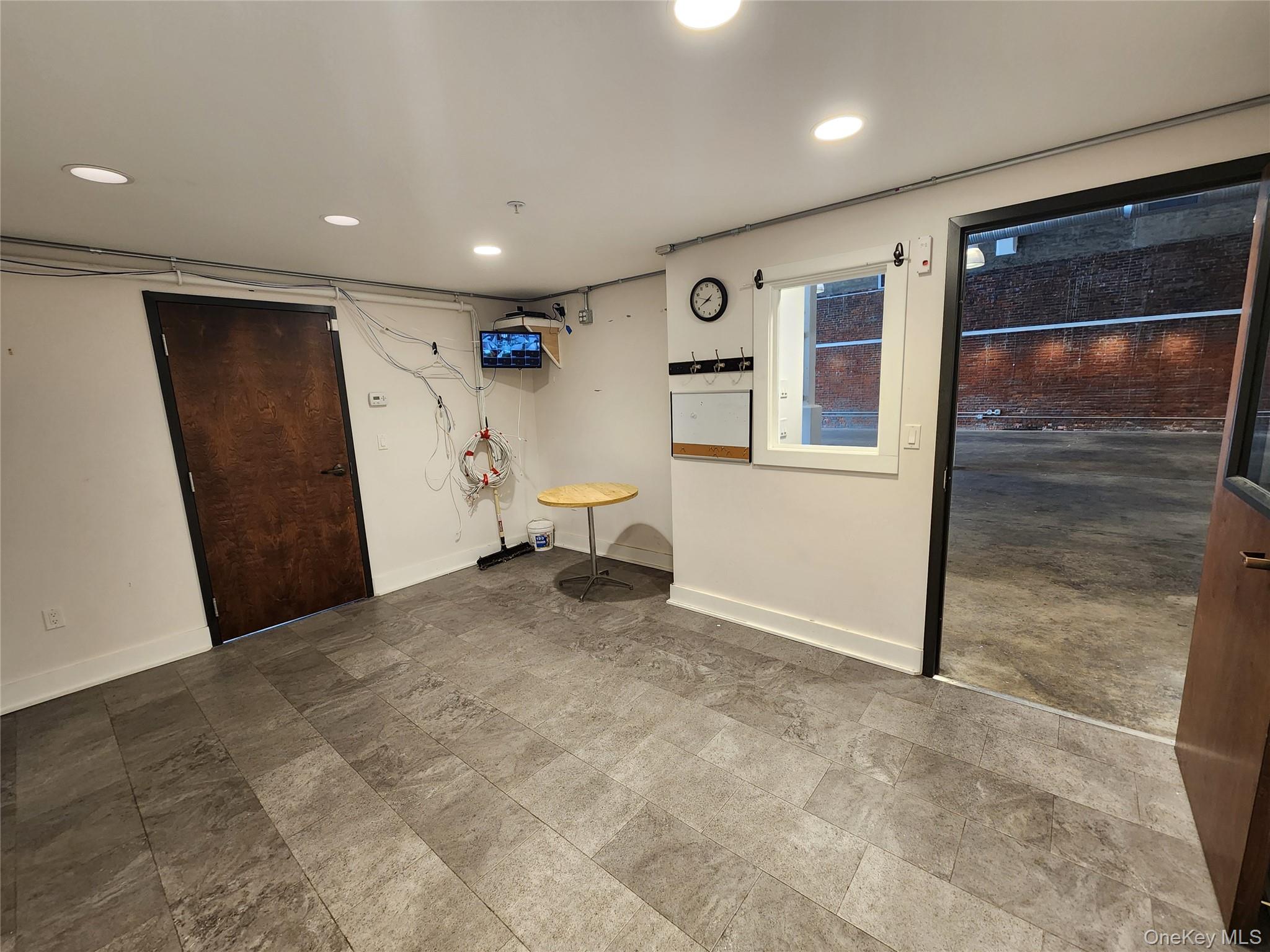 #8 photo, 489 Main Street, Poughkeepsie , NY 12601