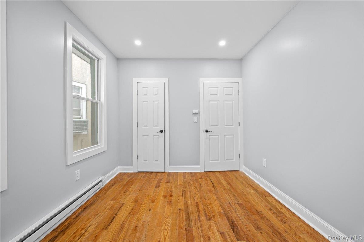 #19 photo, 588 Van Nest Avenue, برونكس Bronx , NY 10460