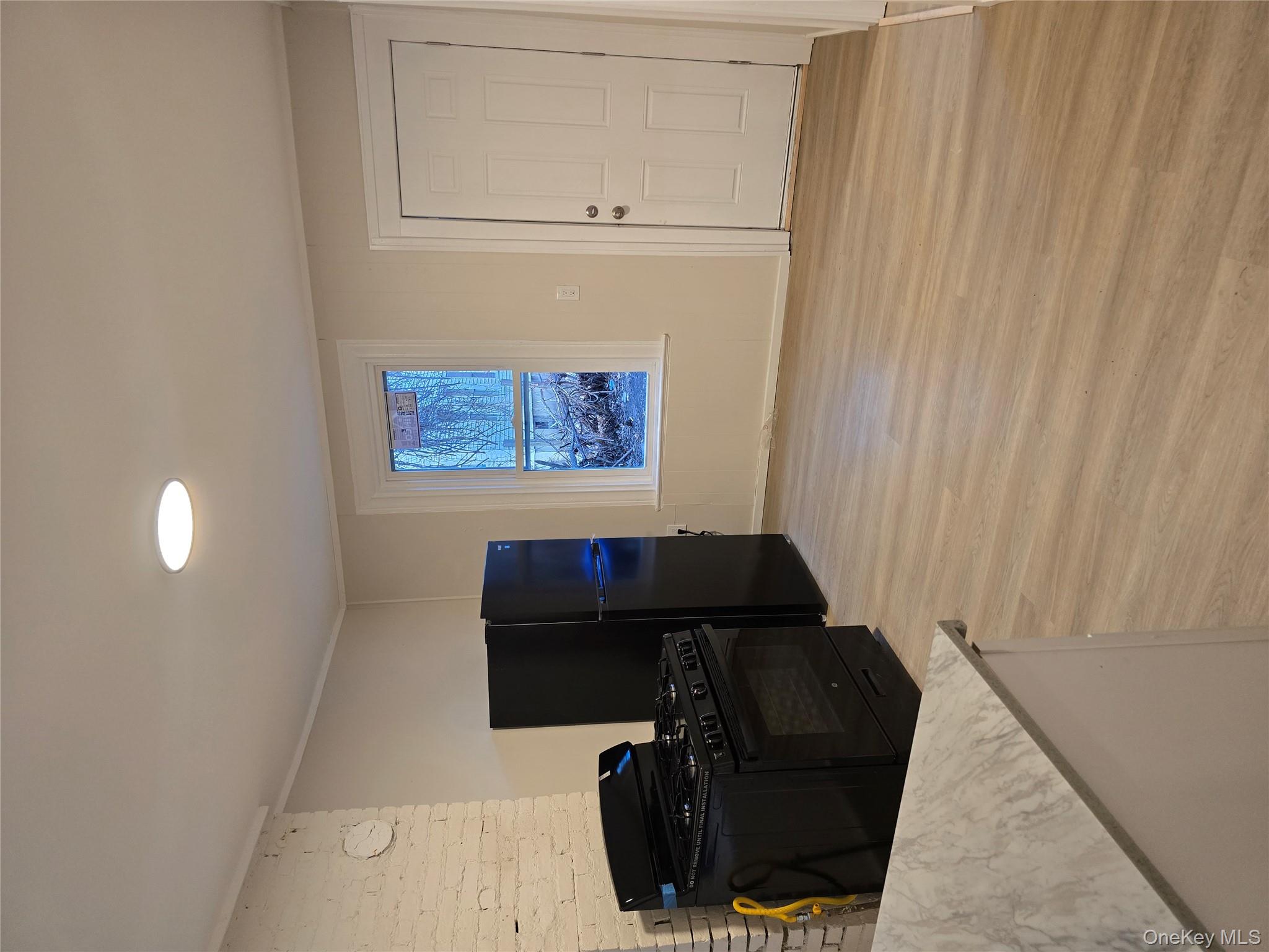 #12 photo, 185 Mill Street, Poughkeepsie , NY 12601