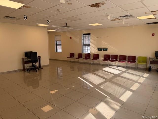 #6 photo, 5037 Broadway, New York (Manhattan) , NY 10034