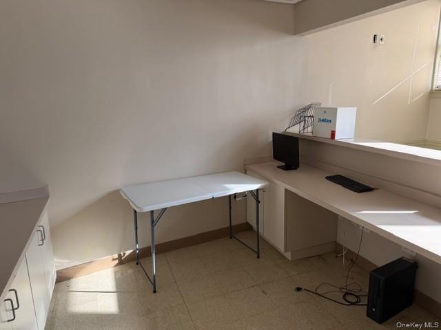 #6 photo, 5037 Broadway, مانهاتن New York (Manhattan) , NY 10034