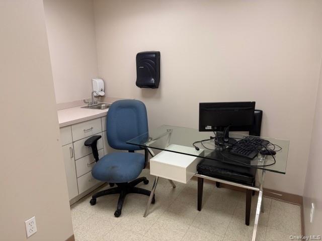 #9 photo, 5037 Broadway, مانهاتن New York (Manhattan) , NY 10034