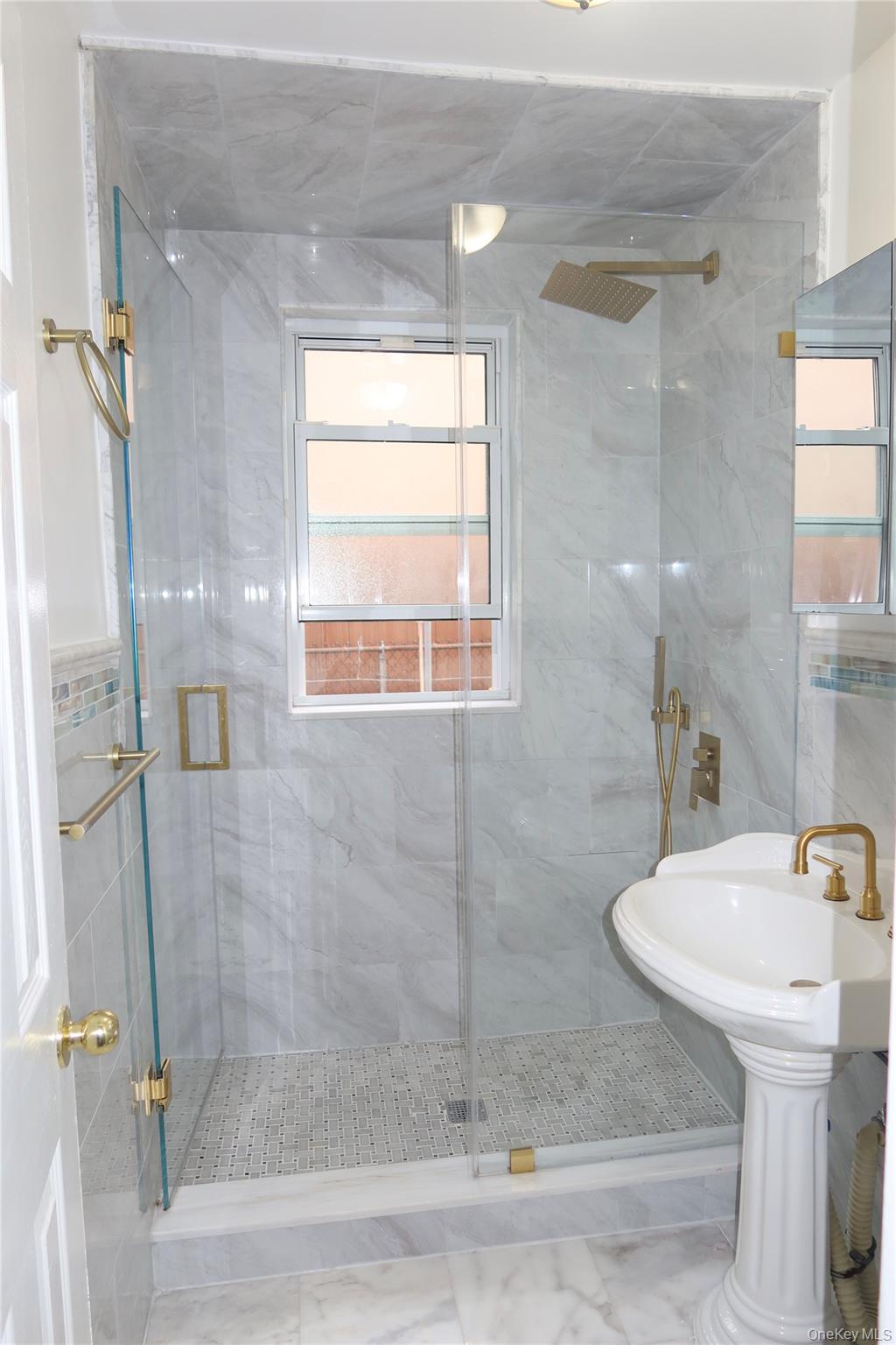 #12 photo, 1145 Astor Avenue, برونكس Bronx , NY 10469