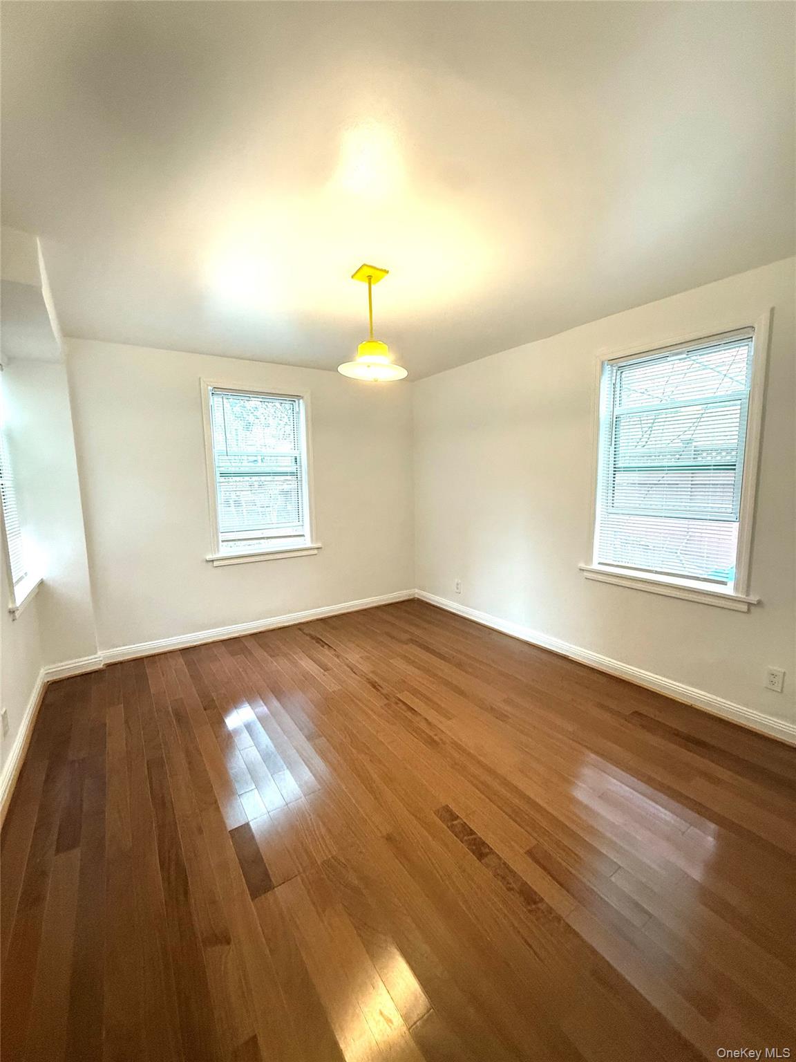 #8 photo, 1145 Astor Avenue, برونكس Bronx , NY 10469