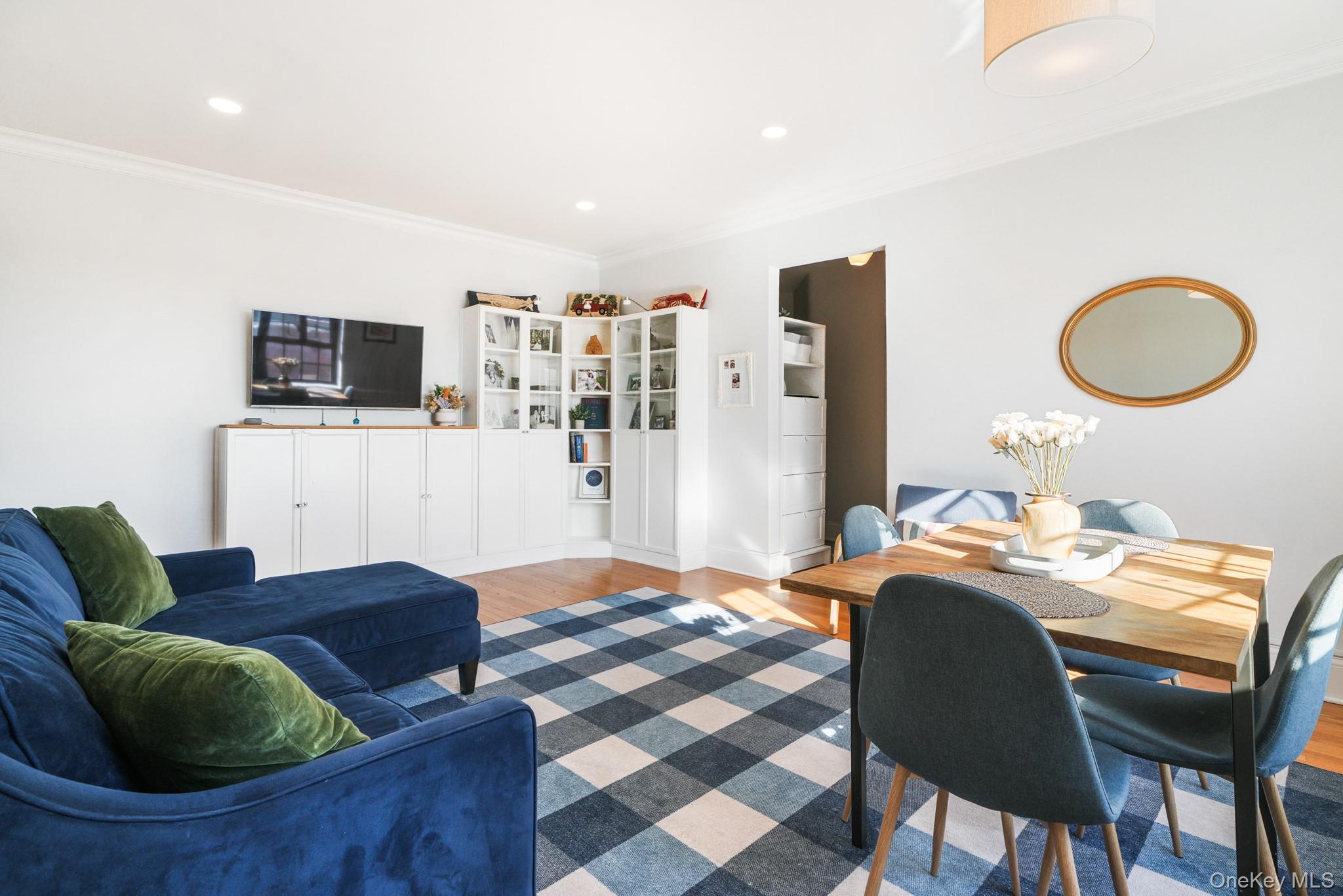 #10 photo, 45 Pondfield Road, ब्रोंक्स Bronxville , NY 10708