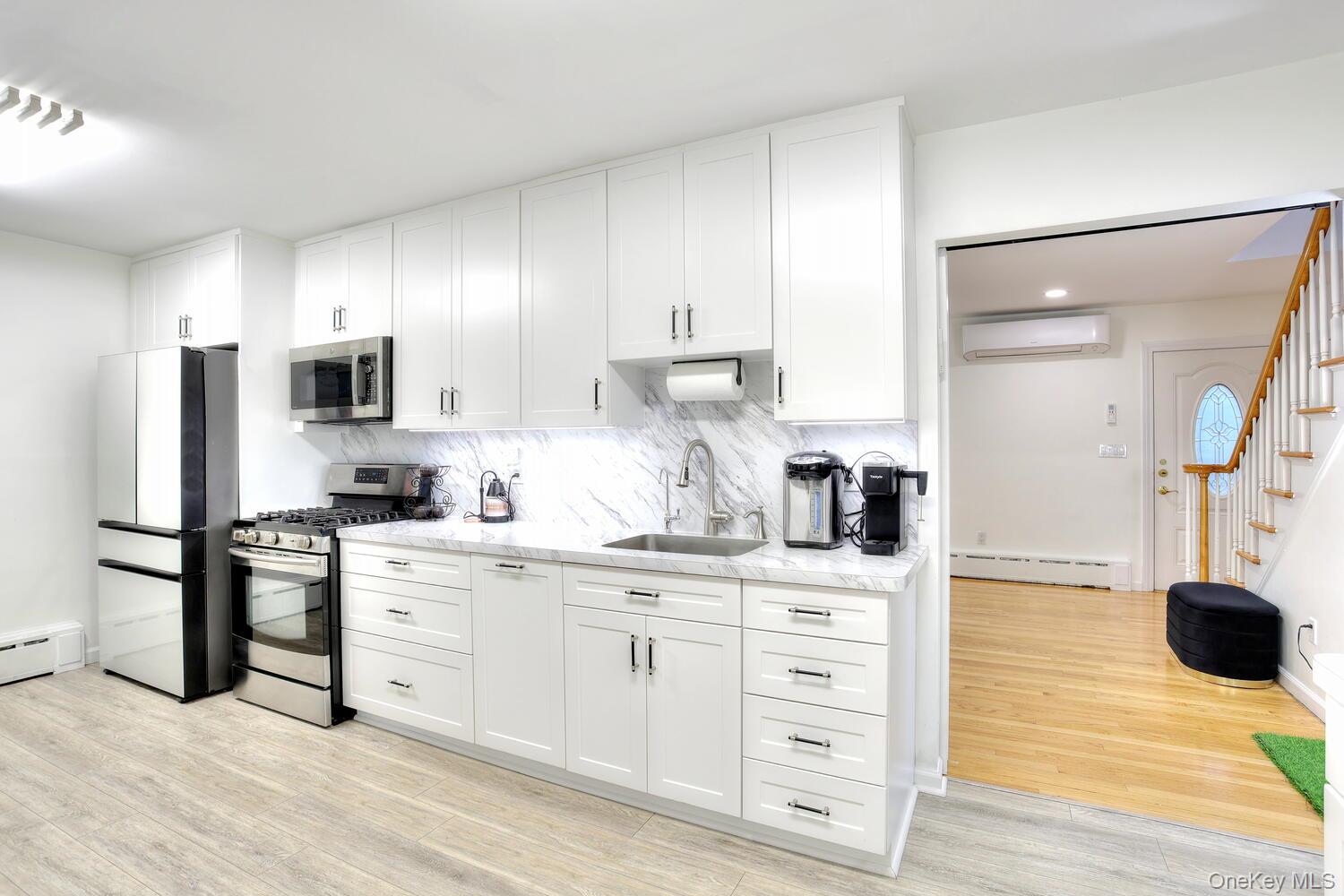 #9 photo, 15 Woodland Place, 뉴욕주 Airmont , NY 10952