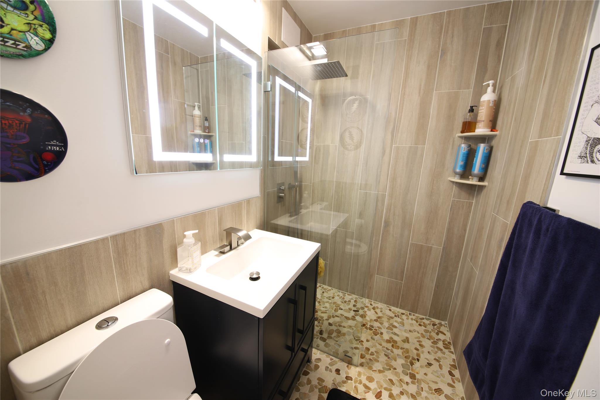 #8 photo, 200 Diplomat Drive, Mount Kisco , NY 10549