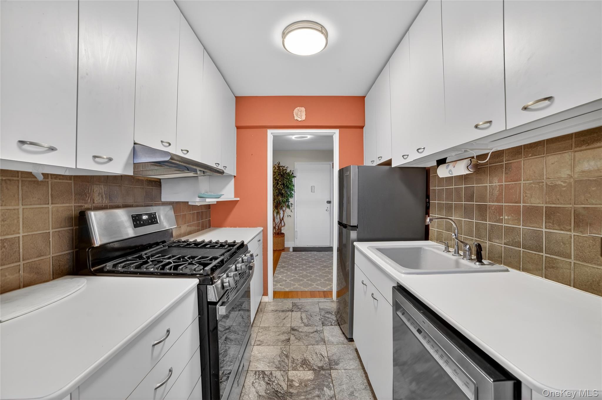 #16 photo, 222 Martling Avenue, Tarrytown , NY 10591