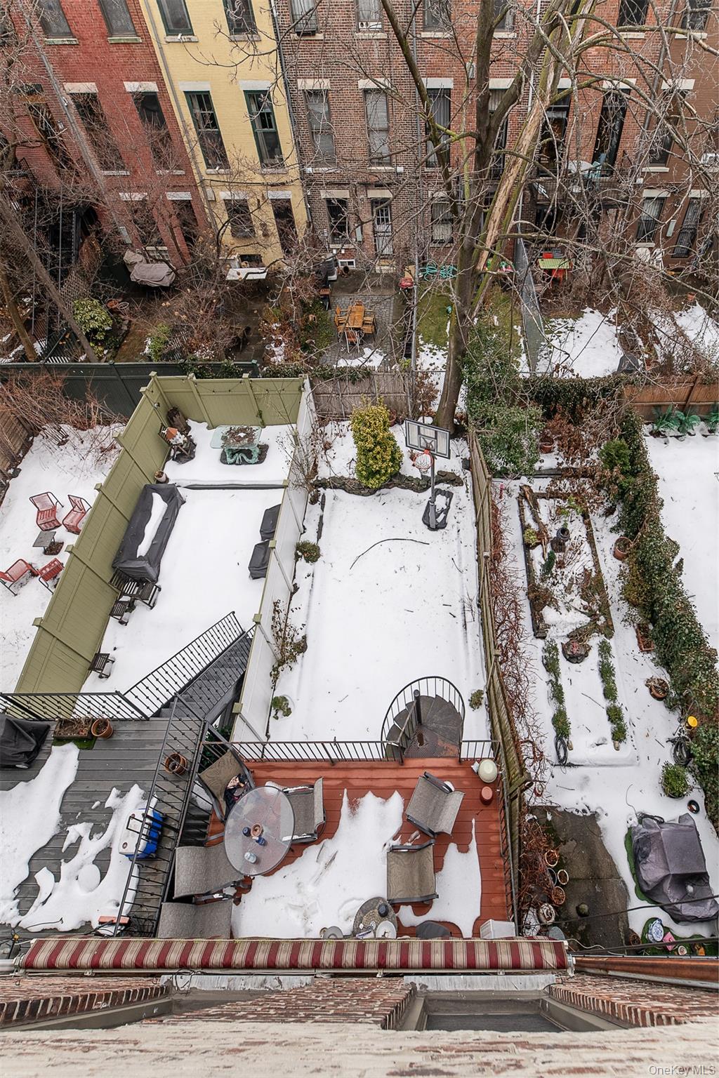 #6 photo, 361 W 120th Street, مانهاتن New York (Manhattan) , NY 10027