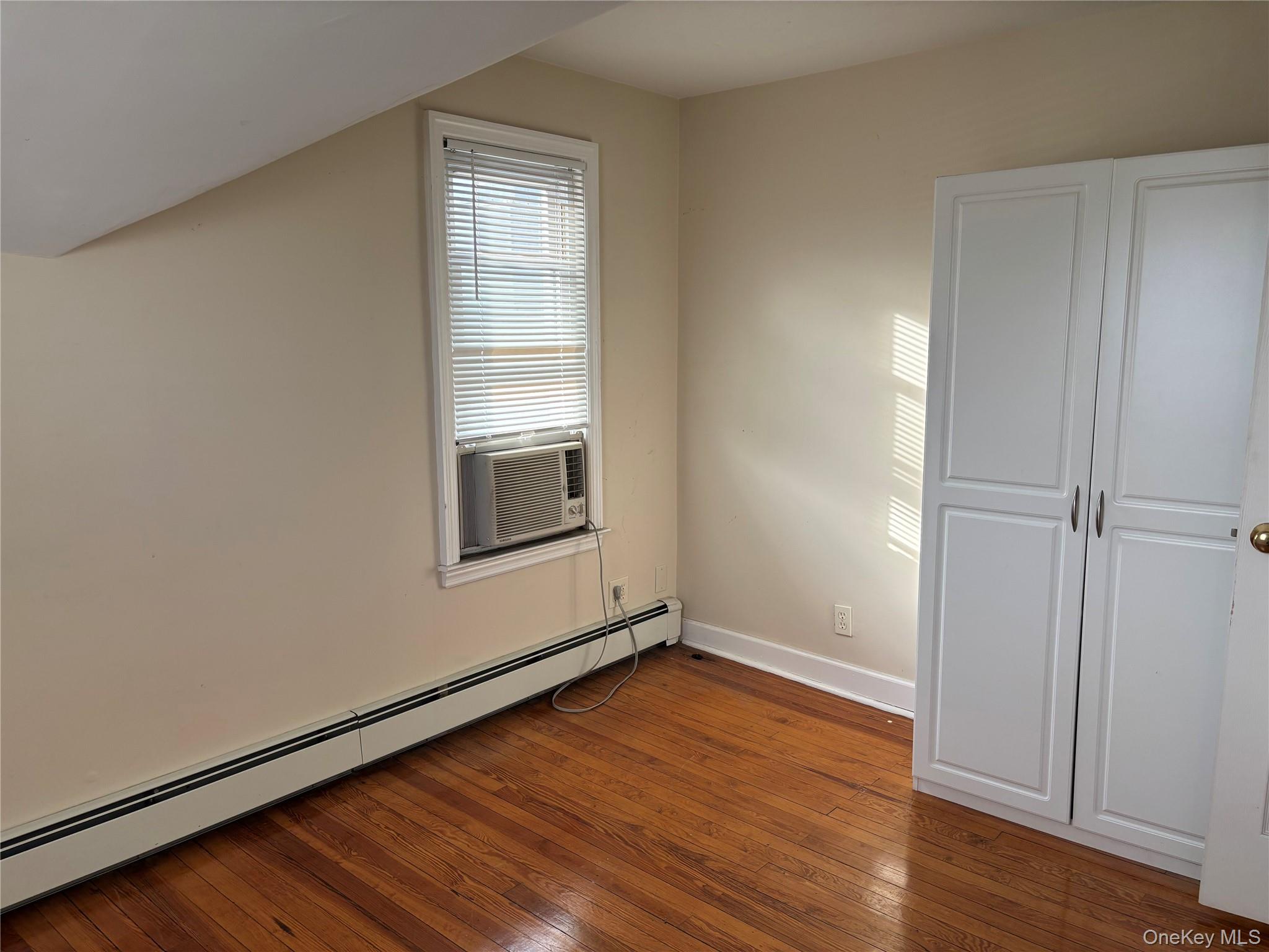 #2 photo, 39 W Jericho Turnpike, Нассау ‖ Mineola , NY 11501