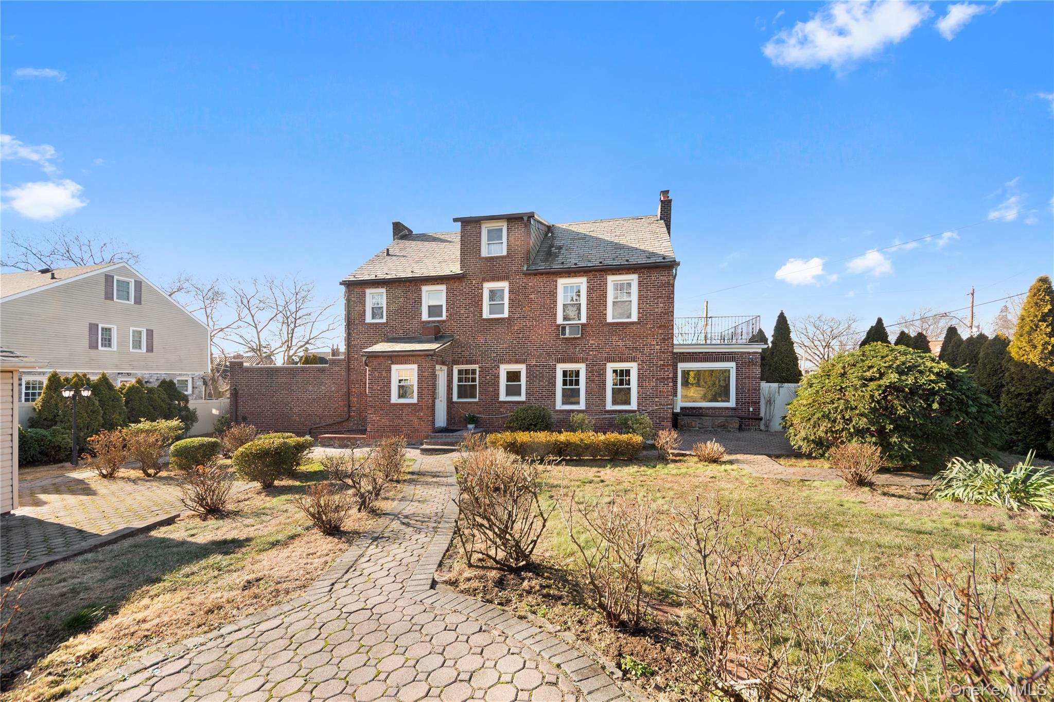 #5 photo, 180 Kneeland Avenue, Yonkers , NY 10705