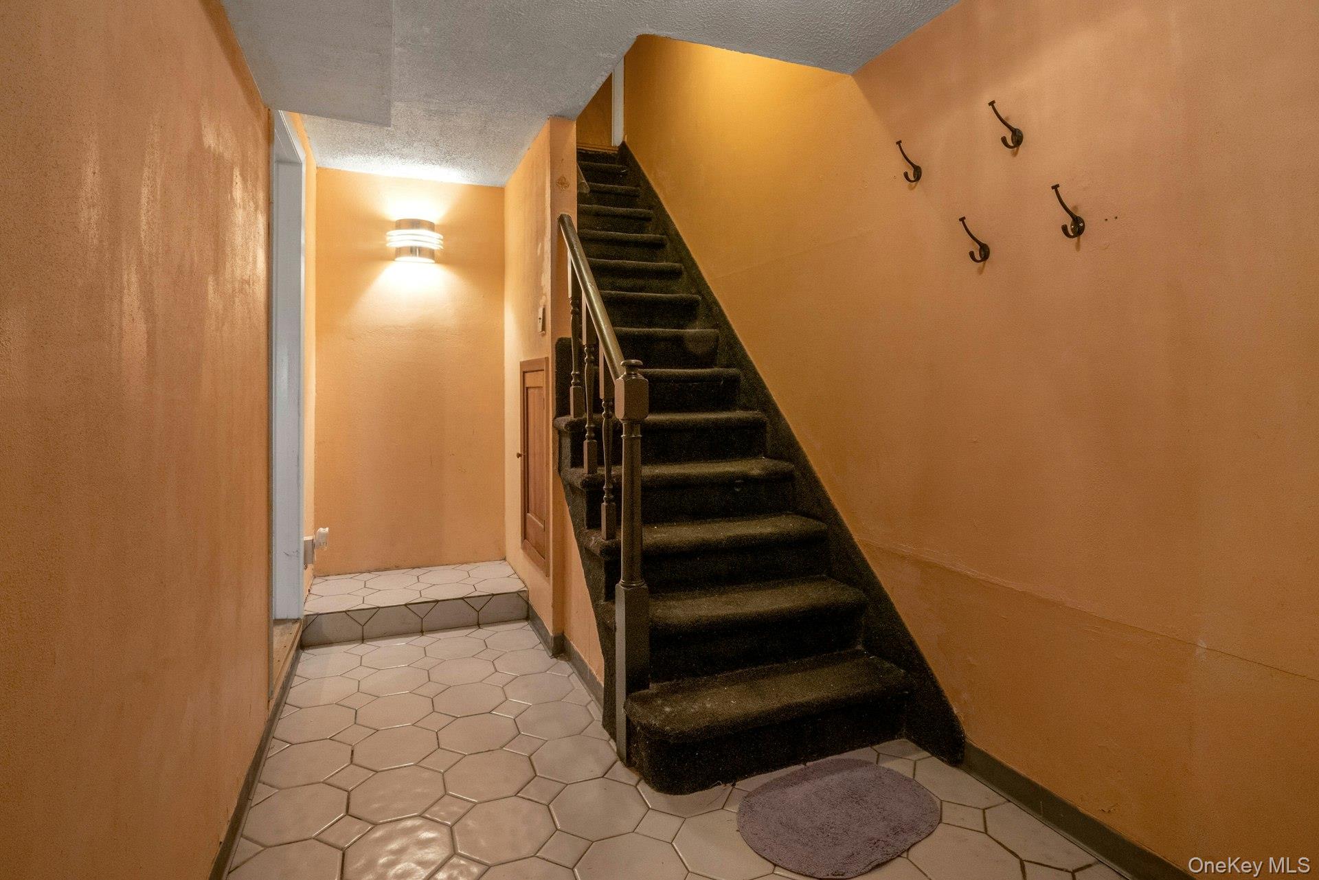 #4 photo, 1103 Stadium Avenue, برونكس Bronx , NY 10465