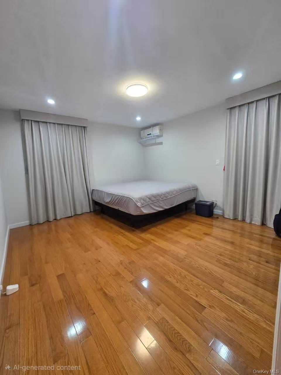 #7 photo, 50-24 232nd Street, কুইন্‌স Oakland Gardens , NY 11364