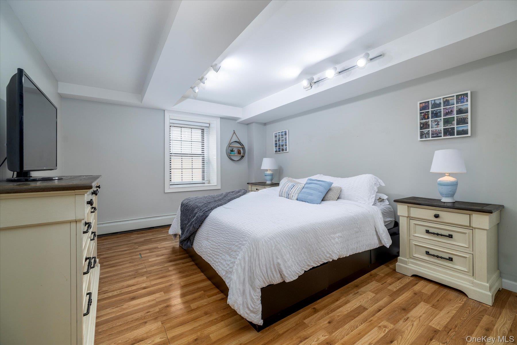 #11 photo, 310 Riverside Boulevard, מחוז נסאו Long Beach , NY 11561