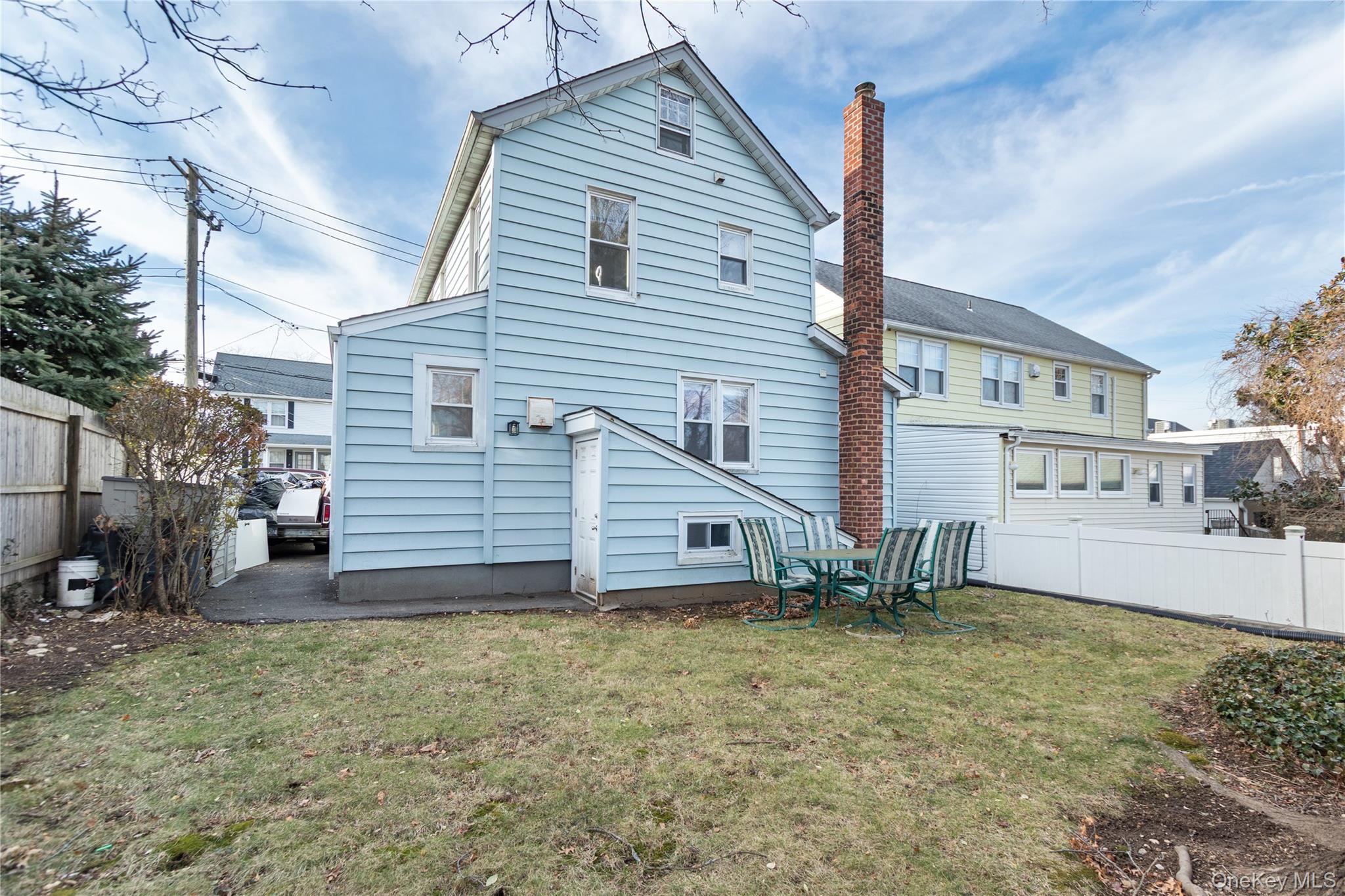 #11 photo, 57 Spring Street, ناسو Oyster Bay , NY 11771