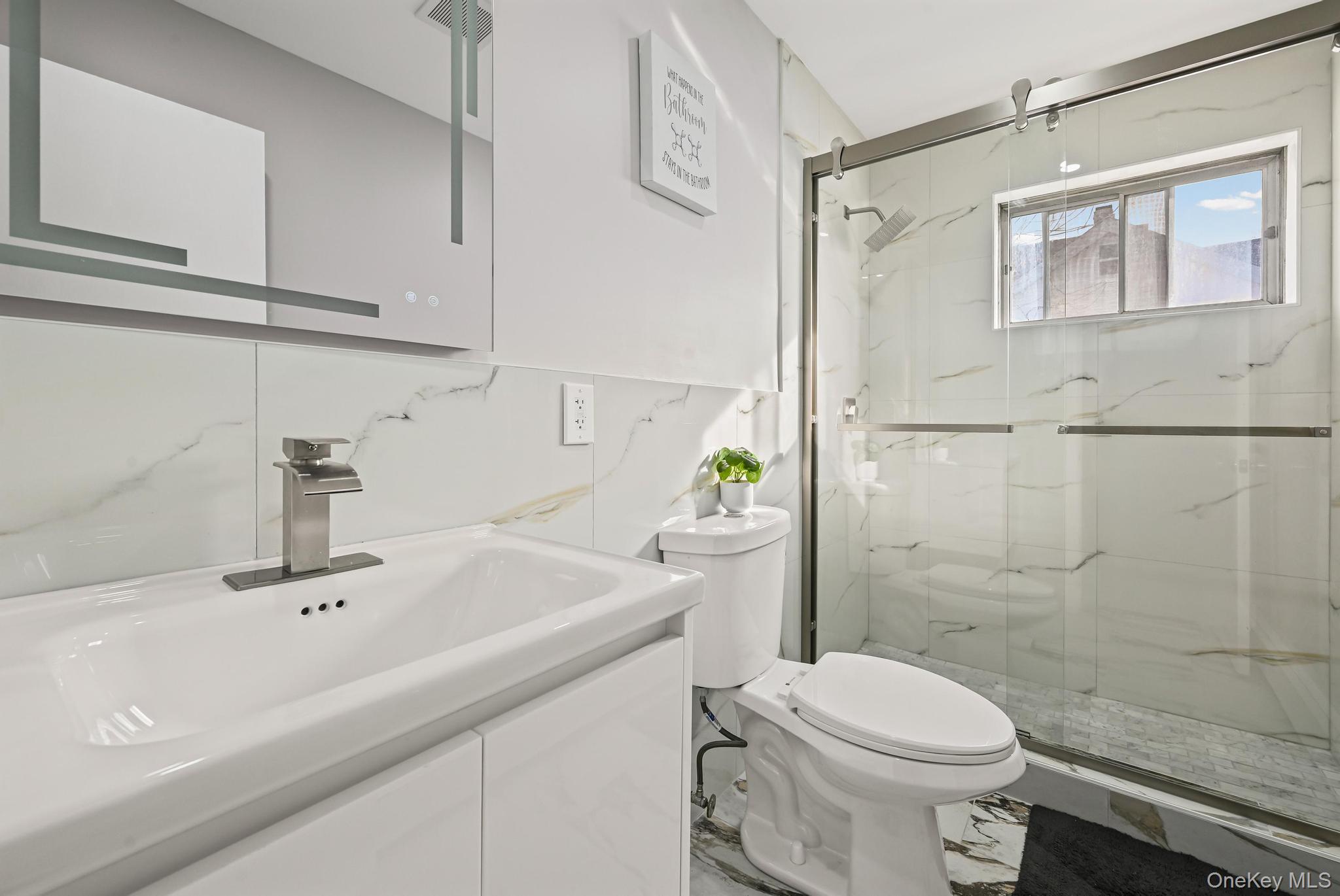 #11 photo, 88 N Penataquit Avenue, Саффолк ‖ Bay Shore , NY 11706