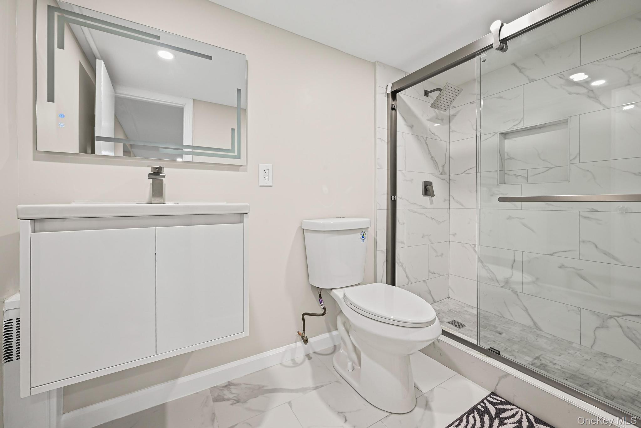 #19 photo, 88 N Penataquit Avenue, Саффолк ‖ Bay Shore , NY 11706