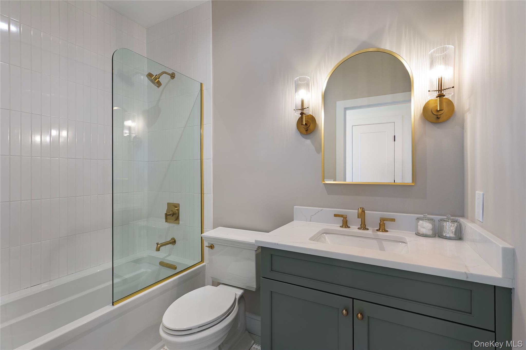 #13 photo, 140 Celine Lane, Саффолк ‖ Yaphank , NY 11980