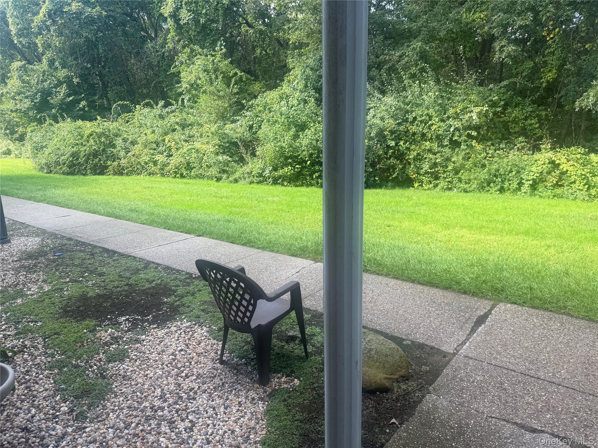 #16 photo, 5 Laramie, Coram , NY 11727