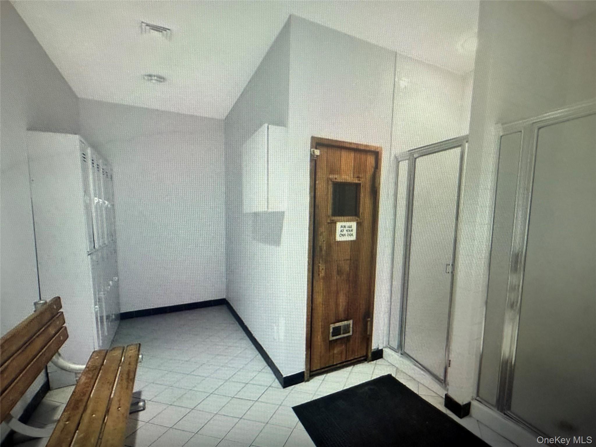 #20 photo, 5 Laramie, Coram , NY 11727