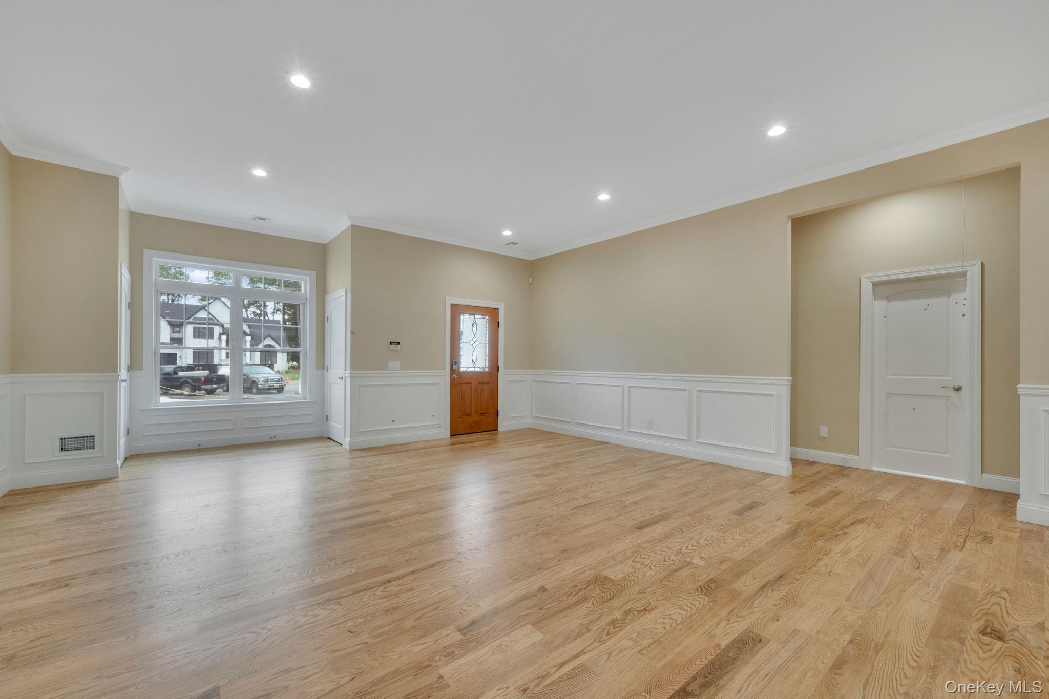 #10 photo, NC Pine Street, Саффолк ‖ Port Jefferson , NY 11776